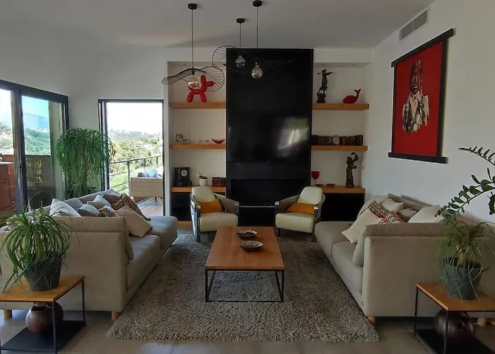 Moderne Piscine Jacuzzi Villa Nizza